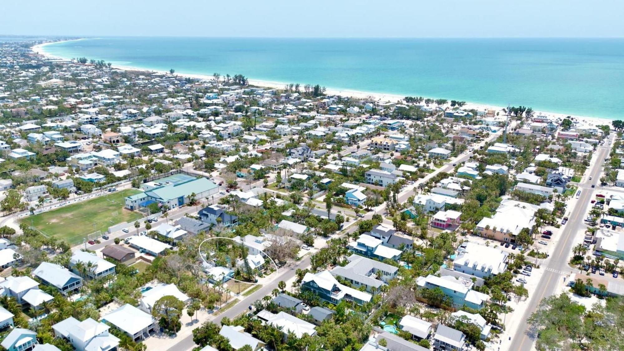 Blue Pearl Villa Anna Maria Exterior photo