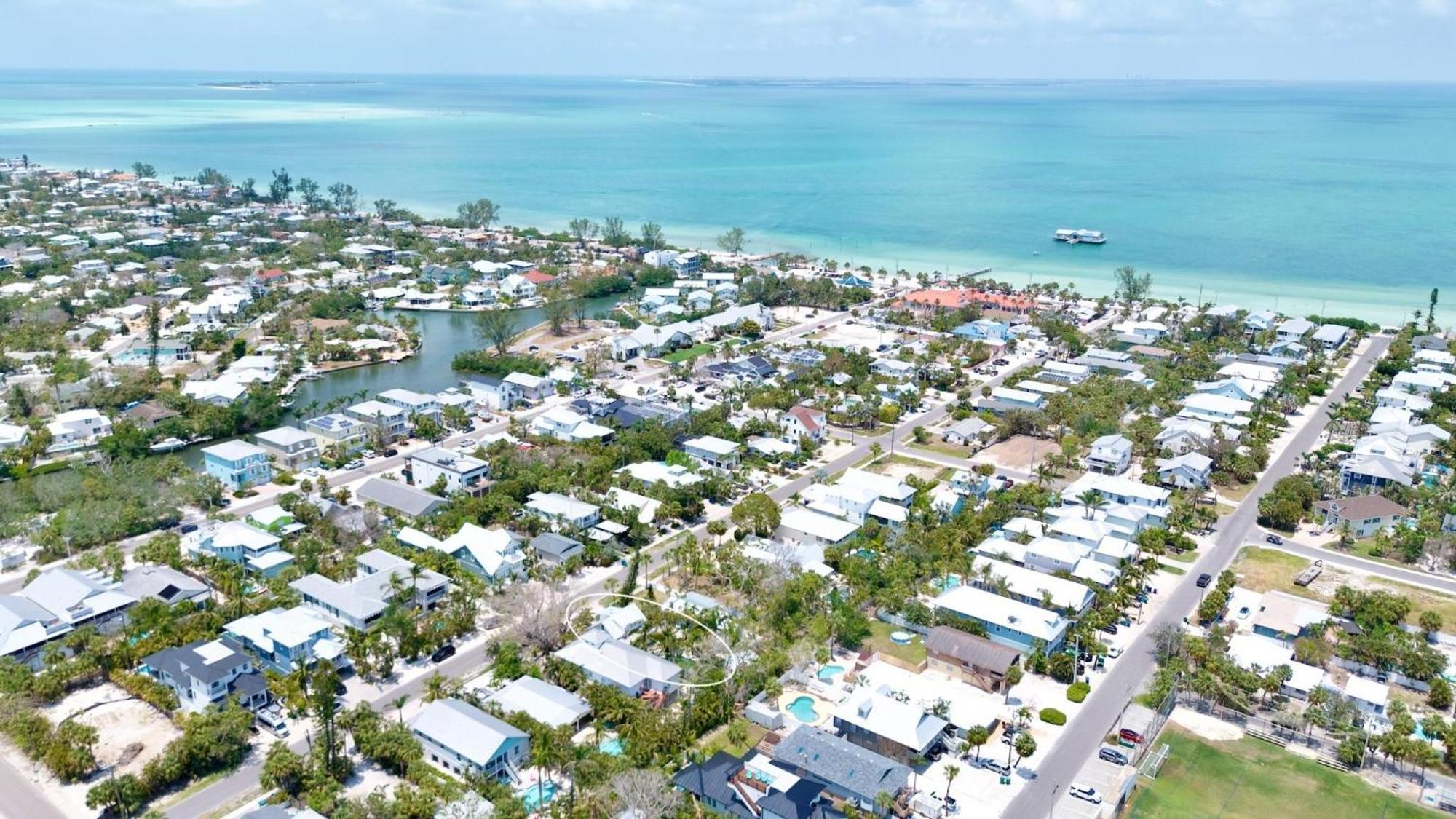 Blue Pearl Villa Anna Maria Exterior photo