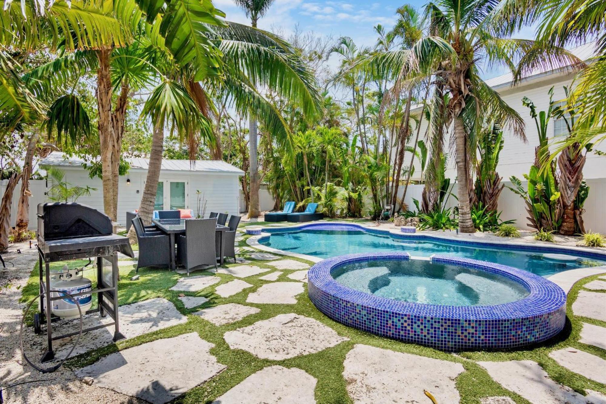 Blue Pearl Villa Anna Maria Exterior photo
